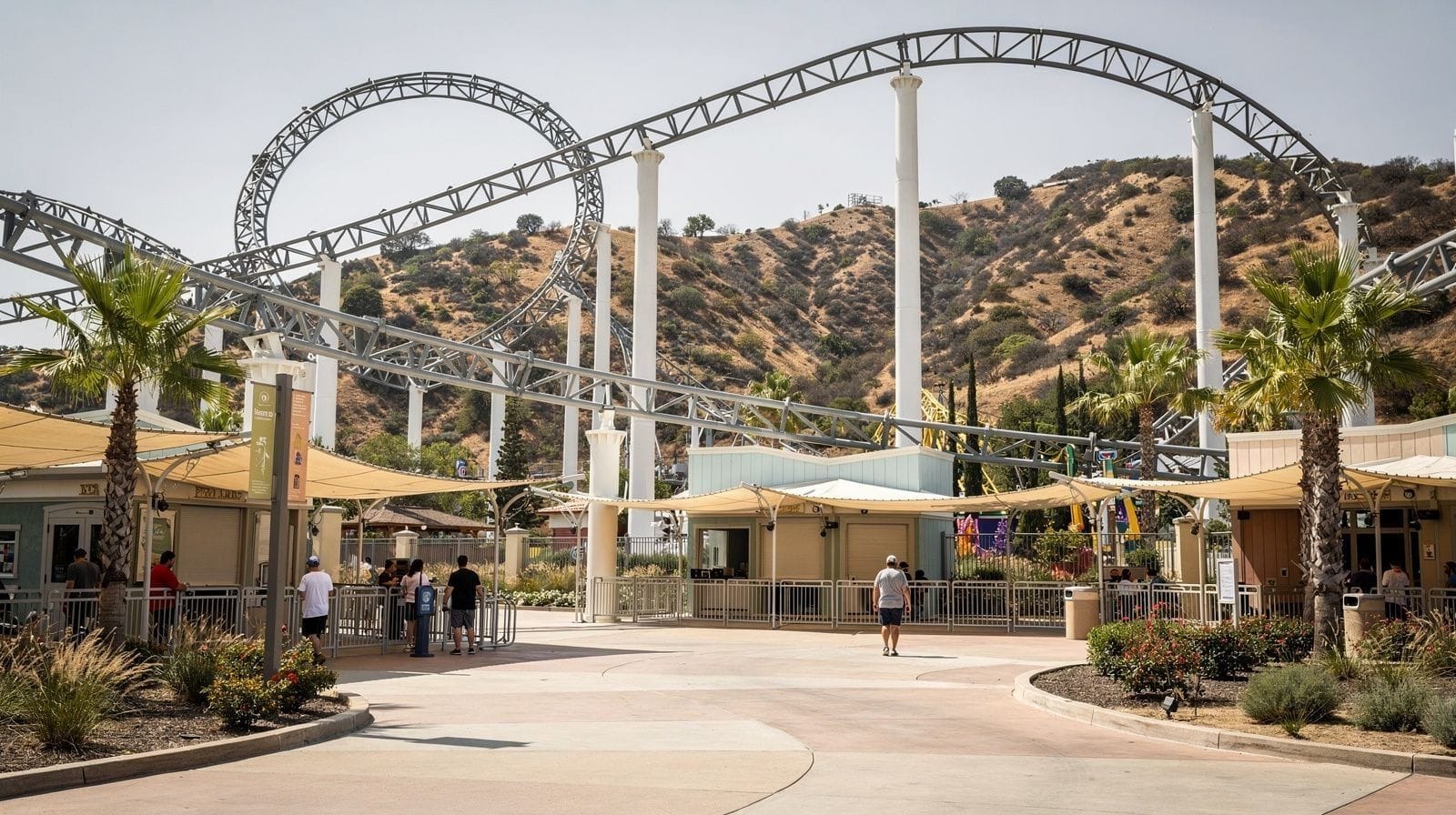 Six Flags Magic Mountain: Thrill Rides North of LA