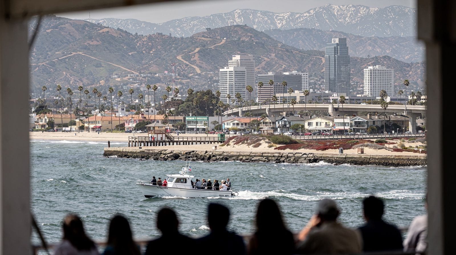 Boat Cruises from Los Angeles: Long Beach Tiki Boats, Dinner Cruises and Party Boats