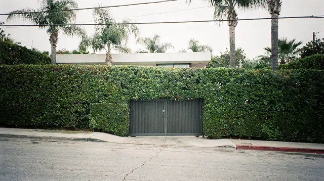 Celebrity Homes Tours in Los Angeles: Beverly Hills and Bel Air