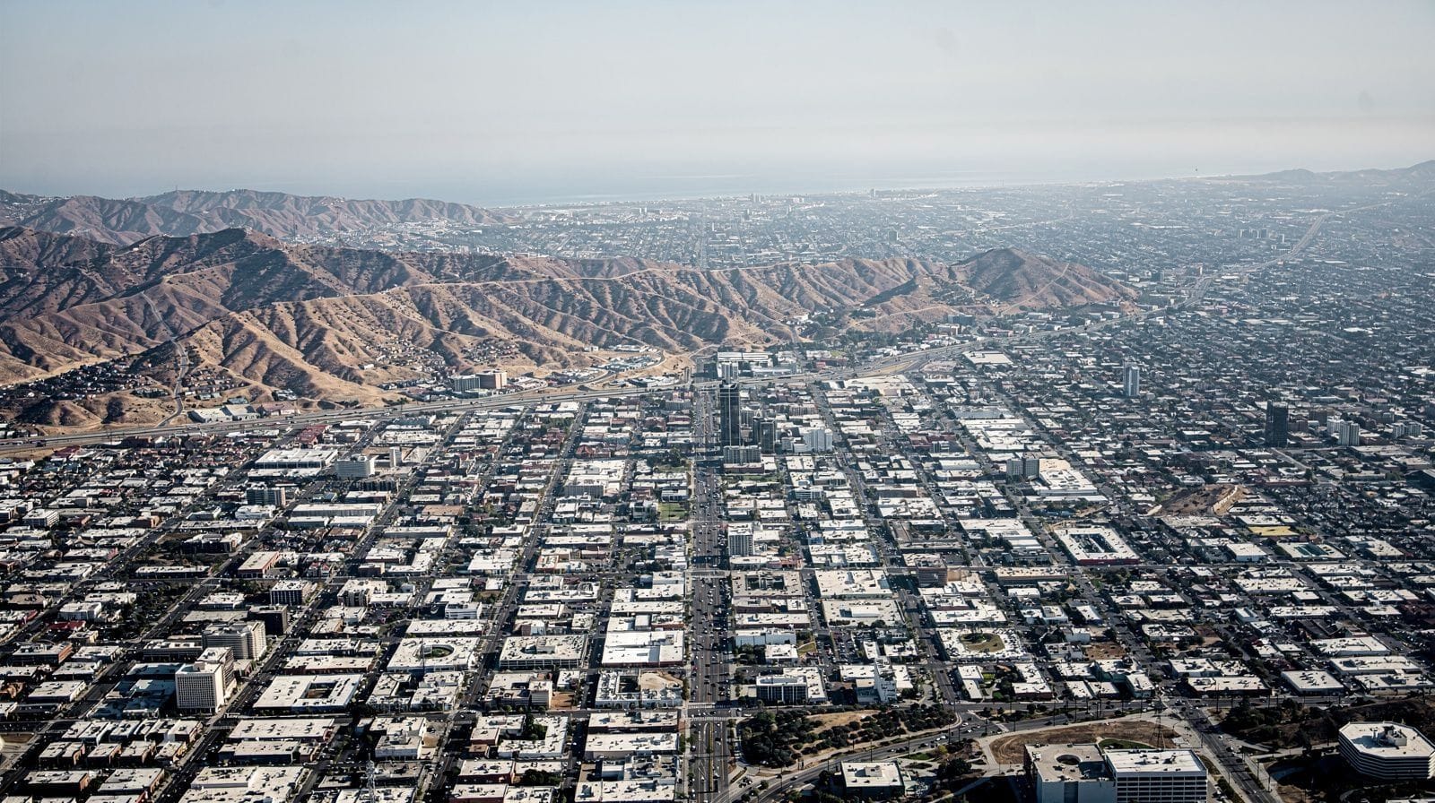 Helicopter Flights Over Los Angeles: Hollywood, Beverly Hills and the Coast