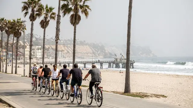 Bike and Scooter Tours in Manhattan Beach and the South Bay