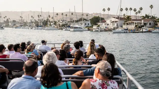 Newport Beach Sightseeing Tours: Boats, Cruises and Coastal Trips